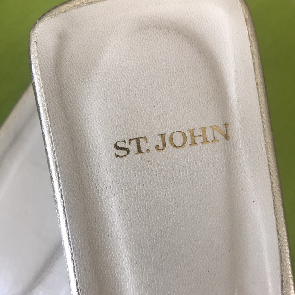 St. John leather sandals lucite heels 7.5 M - Picture 2 of 12